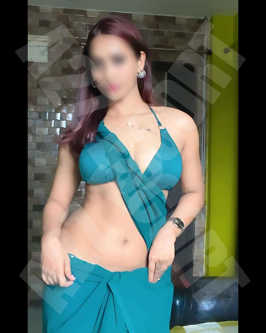 call girls in Bhubaneswar with stunning companions, playful brunette Call Girl in Bhubaneswar enjoying the outdoors